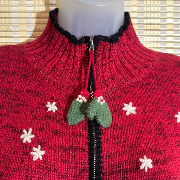 Coldwater Creek Red Knit Ugly Holiday Sweater Cardigan Winter Activities Medium - Picture 6 of 16